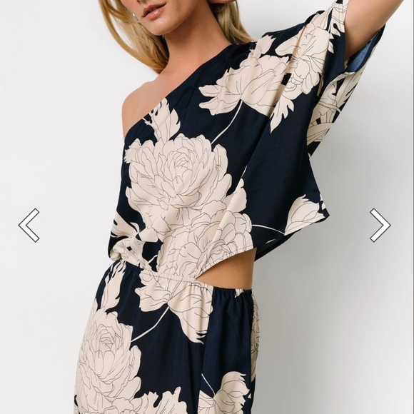 Baltic Born Halston Navy Cream Floral One Shoulder Maxi Dress SzLarge NWT - Picture 2 of 15